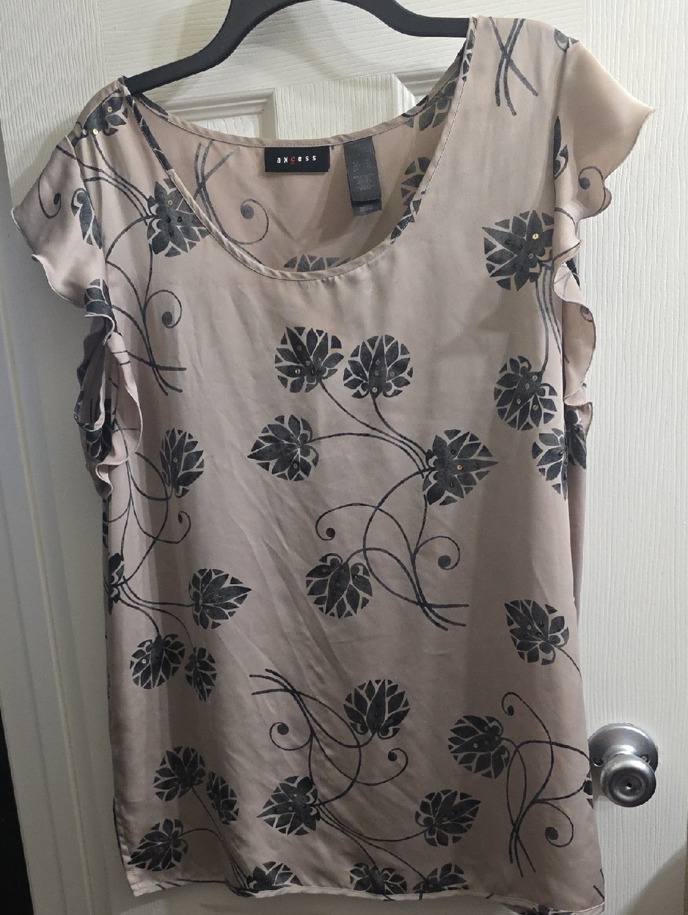Axcess Taupe Blouse with Black Floral Print Size XL